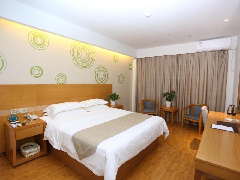 Greentree Inn Macheng Cultural Town Business Hotel Екстер'єр фото