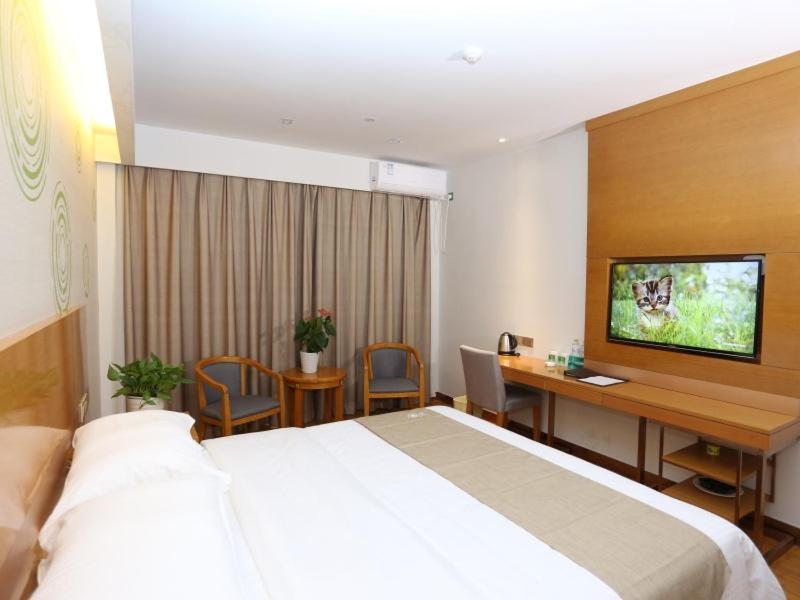 Greentree Inn Macheng Cultural Town Business Hotel Екстер'єр фото