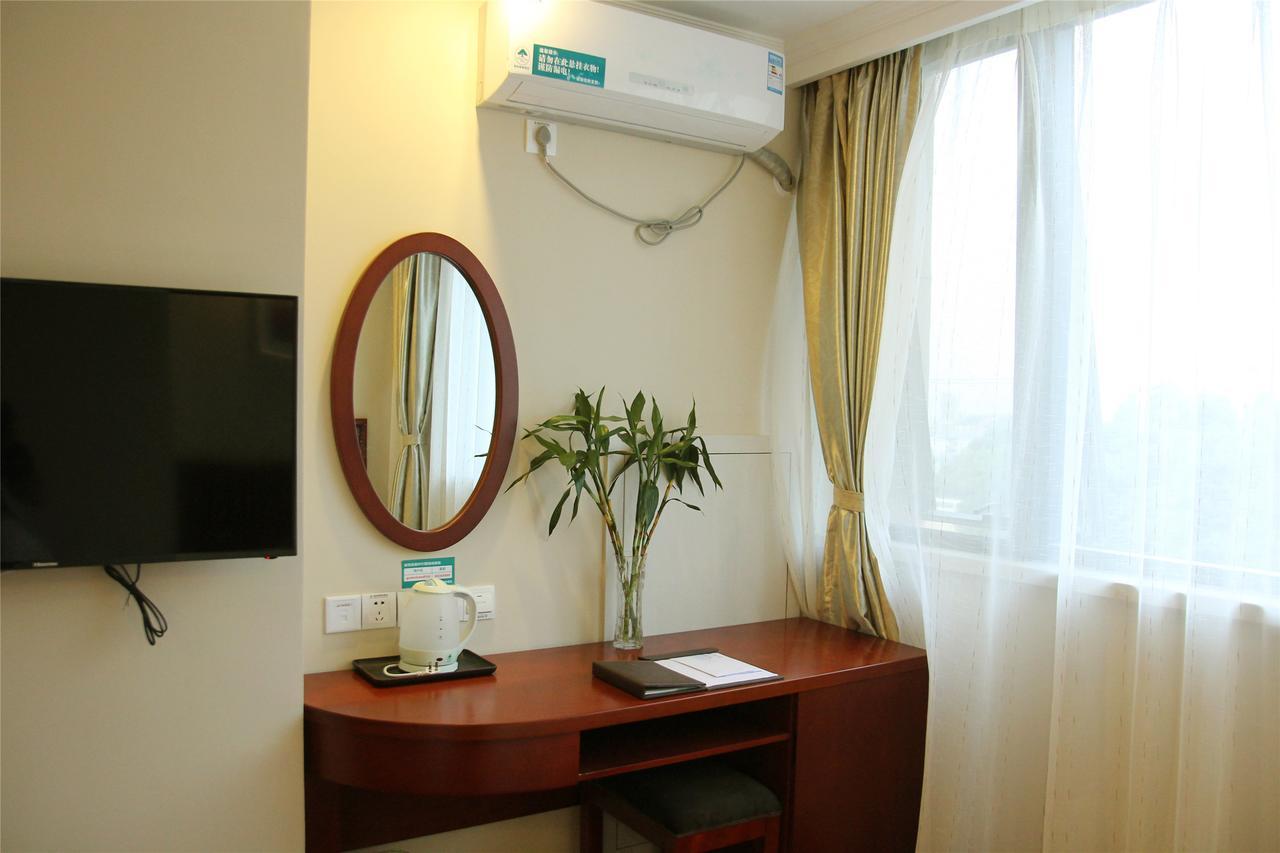 Greentree Inn Macheng Cultural Town Business Hotel Екстер'єр фото