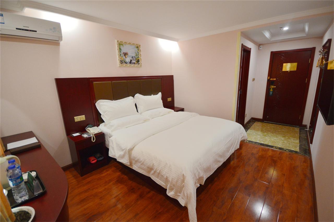 Greentree Inn Macheng Cultural Town Business Hotel Екстер'єр фото